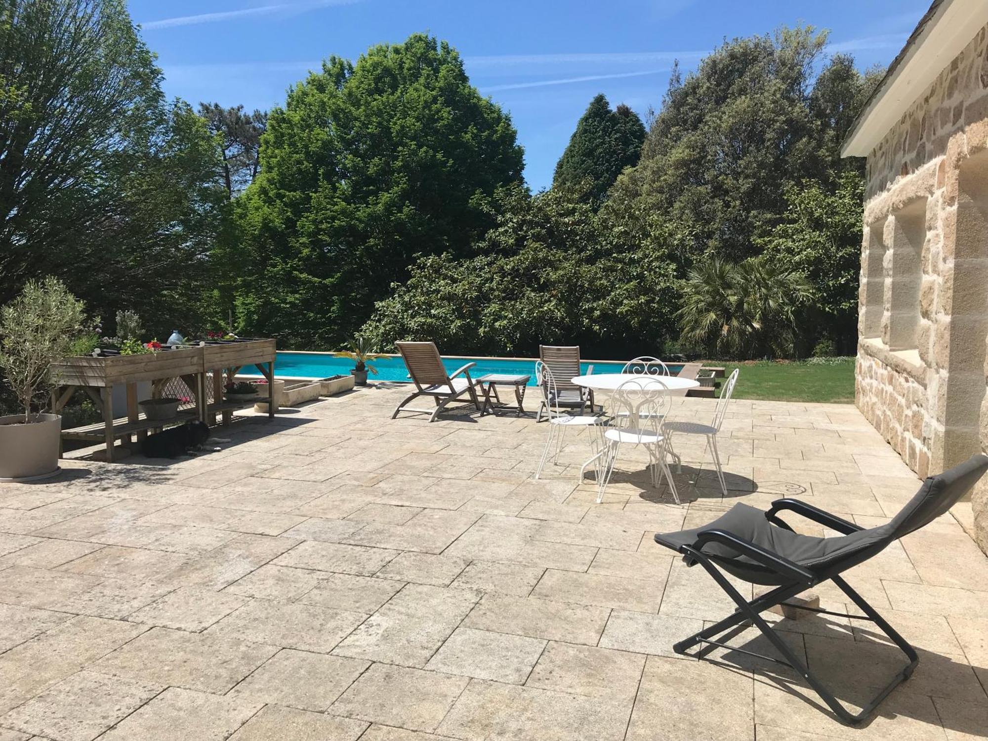Le Pas Du Faon Bed & Breakfast Caudan Bagian luar foto
