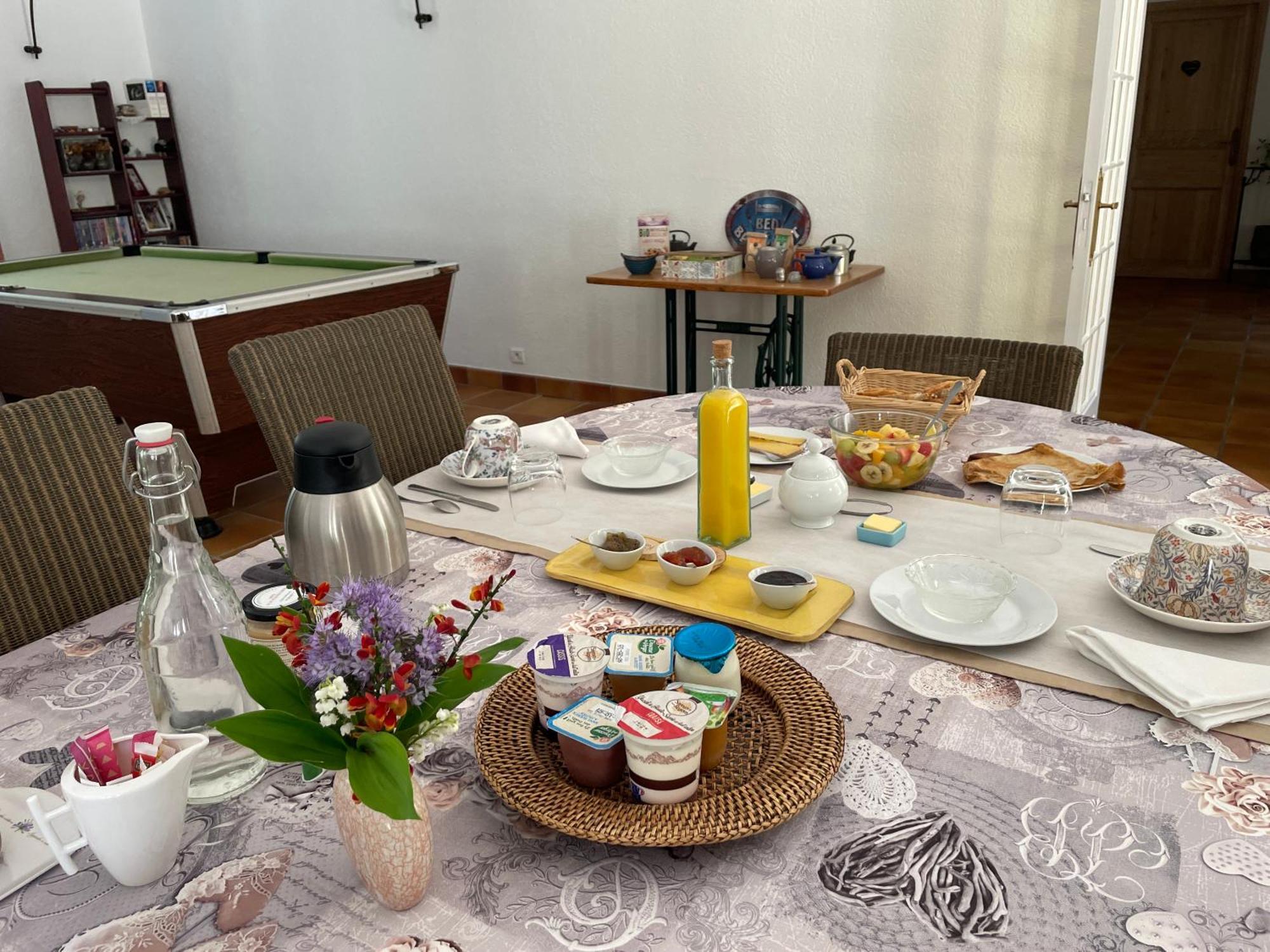 Le Pas Du Faon Bed & Breakfast Caudan Bagian luar foto
