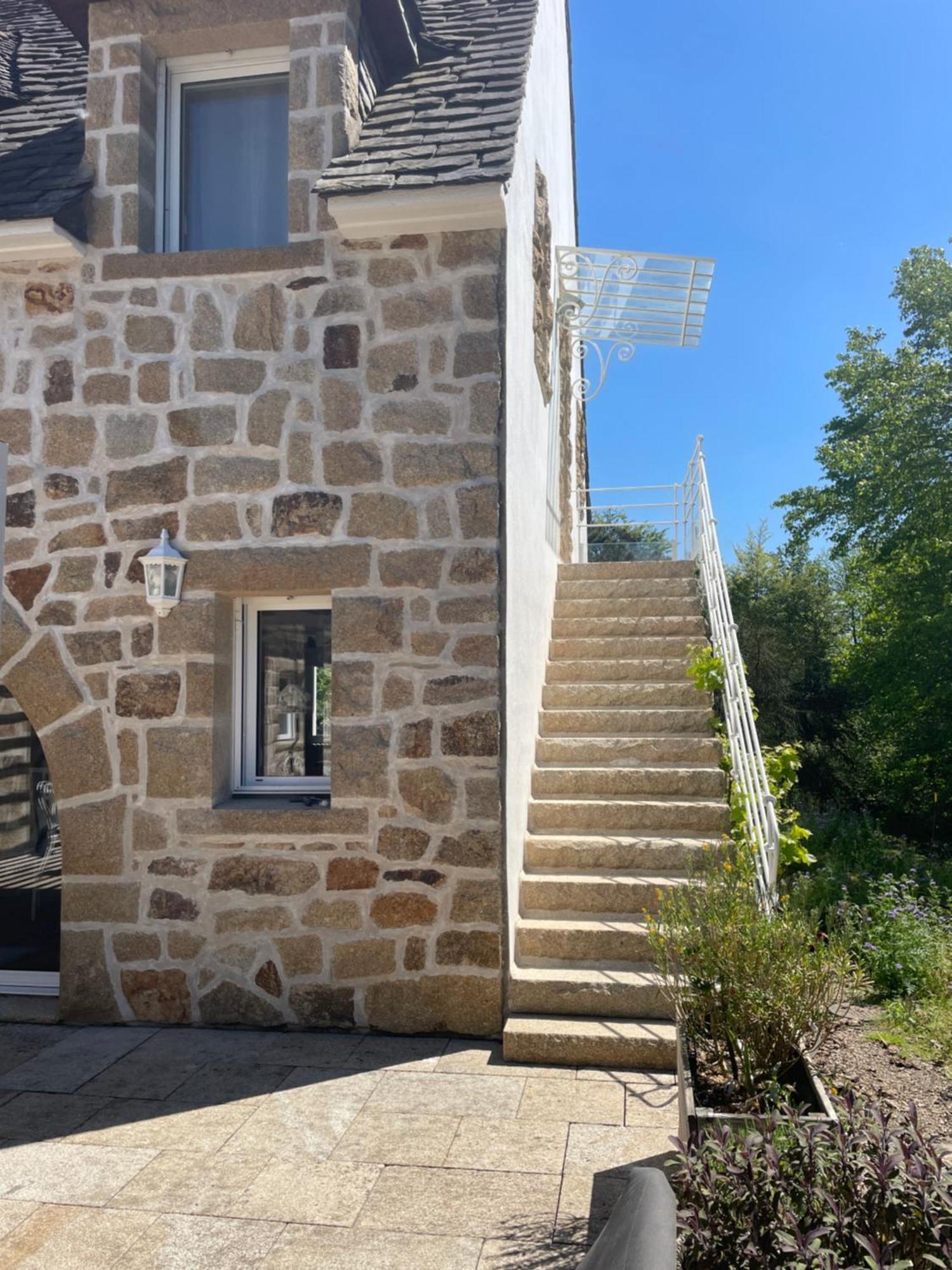 Le Pas Du Faon Bed & Breakfast Caudan Bagian luar foto